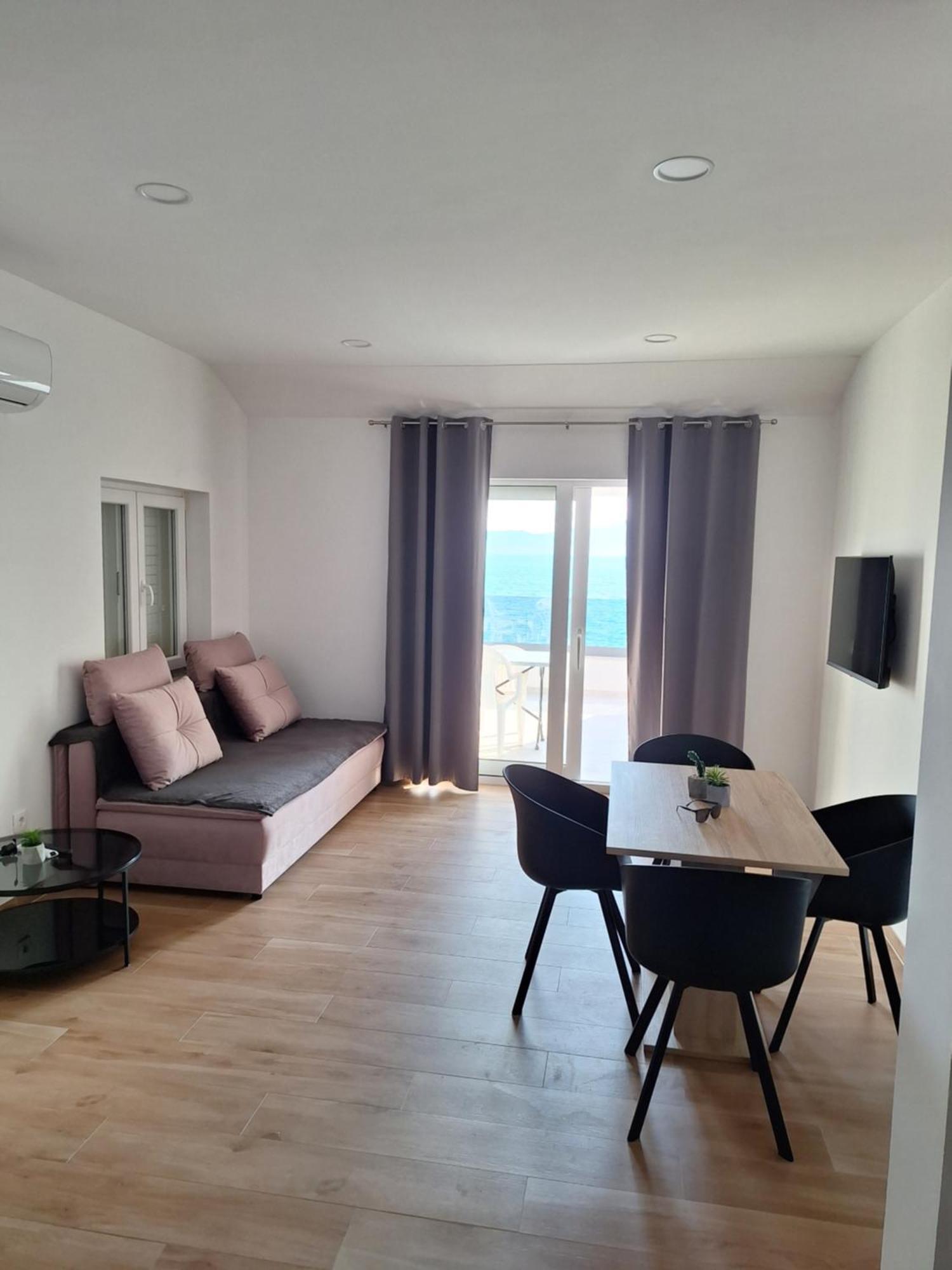 Apartments Nina Brist Exterior foto